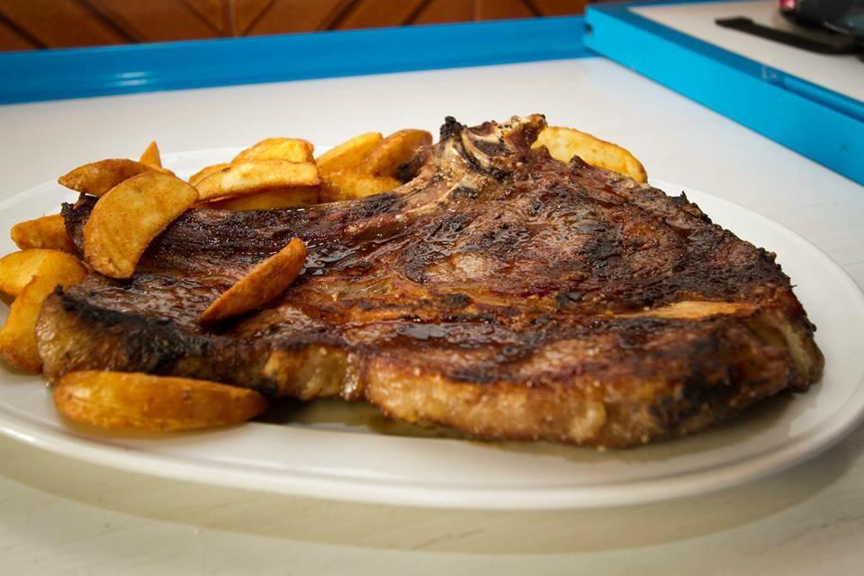 Hostal Restaurante El Chato El Barraco Εξωτερικό φωτογραφία